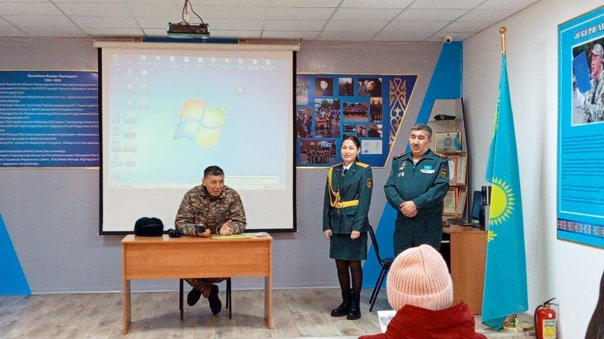 "Намыс" әскери-патриоттық клубы "Alikhan Bokeikhan University" әскери кафедрасында экскурсия және тәжірибелік сабақтар өткізді.